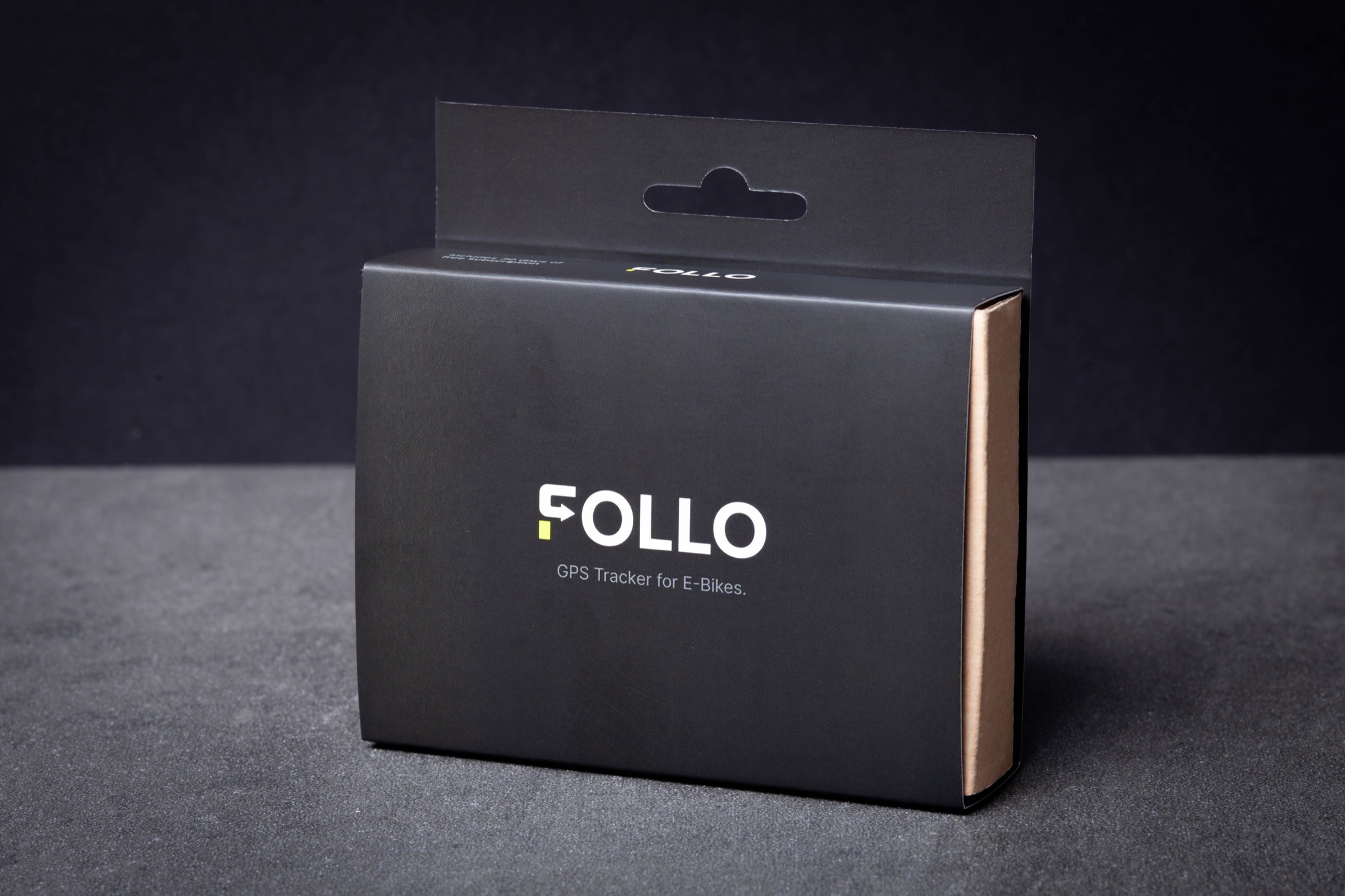 Custom printed carton sleeve / wrap with matte lamination and diecut hangsell slot for Follo GPS tracker, printed in Wellington by Colourcraft.