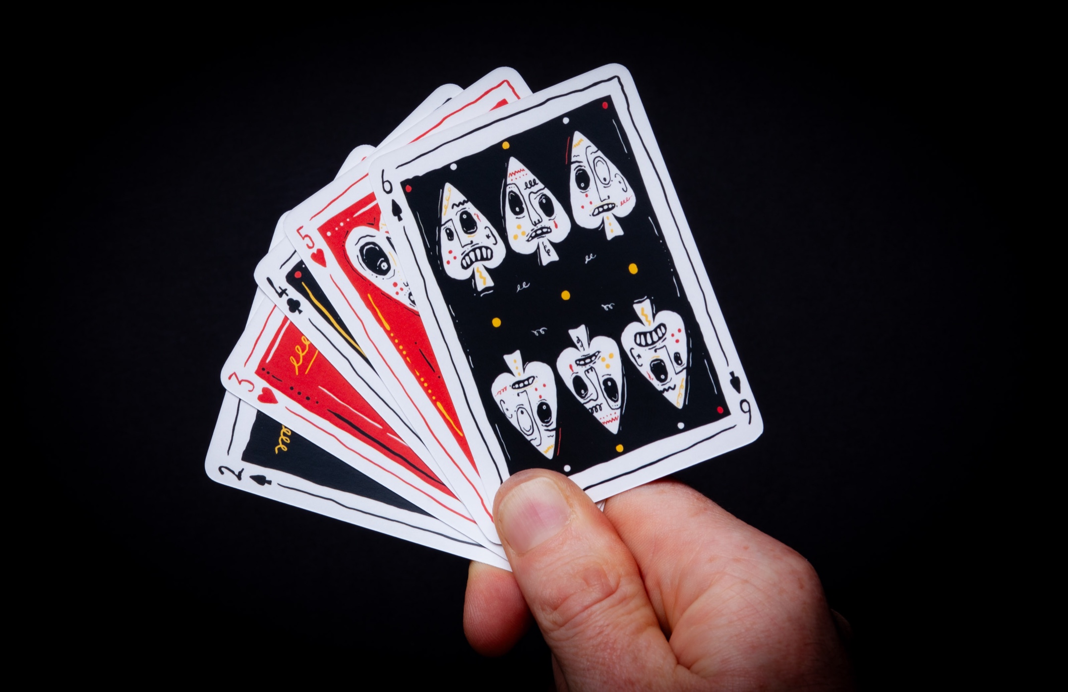 Custom printed playing cards with matte lamination and diecut round corners for Kingsley Attwood, printed in Wellington by Colourcraft.
Custom printed playing cards with matte lamination and diecut round corners for Kingsley Attwood, printed in Wellington by Colourcraft.